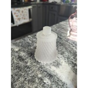 Vintage HOMCO Peg Votive Diamond Point Candle Holder White Frosted